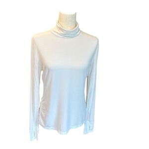 Modern Movement Lightweight Long Sleeve Cream/Ivory Loose Turtleneck Tee Large